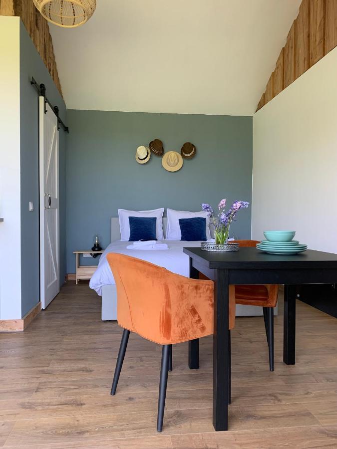 Haarles Landleven Bed & Breakfast ภายนอก รูปภาพ